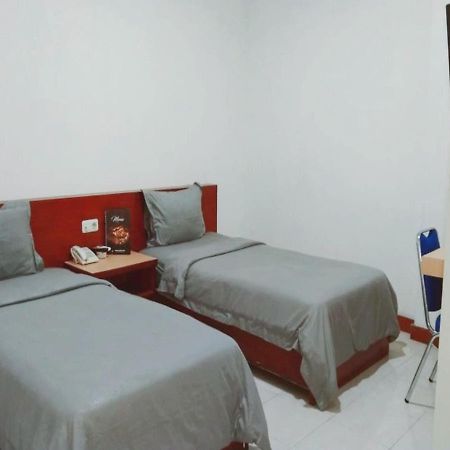 Hotel Gamalama WEST PAPUA エクステリア 写真