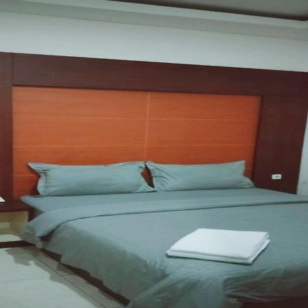 Hotel Gamalama WEST PAPUA エクステリア 写真