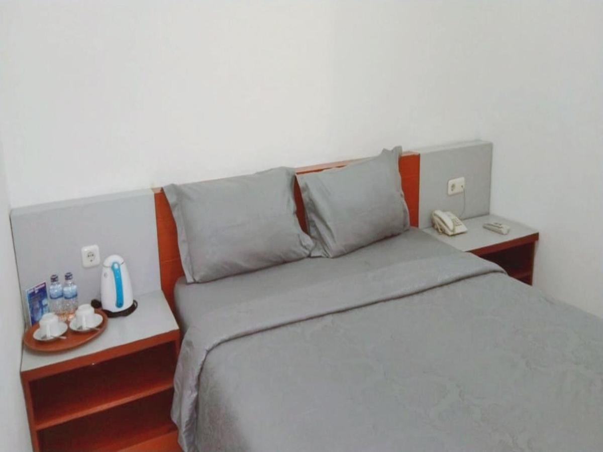 Hotel Gamalama WEST PAPUA エクステリア 写真